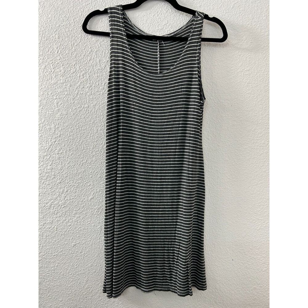 Olivia‎ Rae Grey Gray Stripe T-Shirt Jersey Knit Dress Sz M Long Maxi Casual